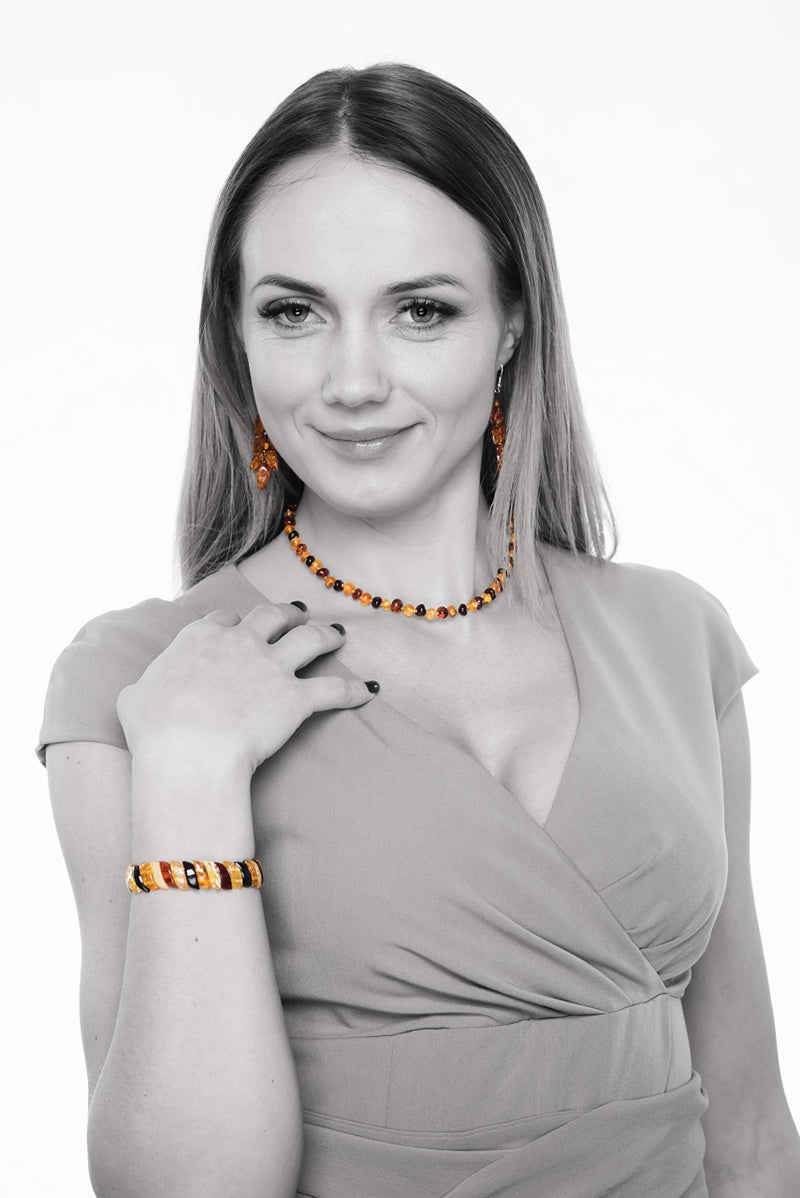 AMBERAGE Natural Baltic Amber Necklaces for Women - Hand Made from Polished/Certified Baltic Amber Baroque Beads/Quality Guaranteed (3 colors) (45cm- 17.72INCH) (MULTI WITH NO MATT) - Image 3